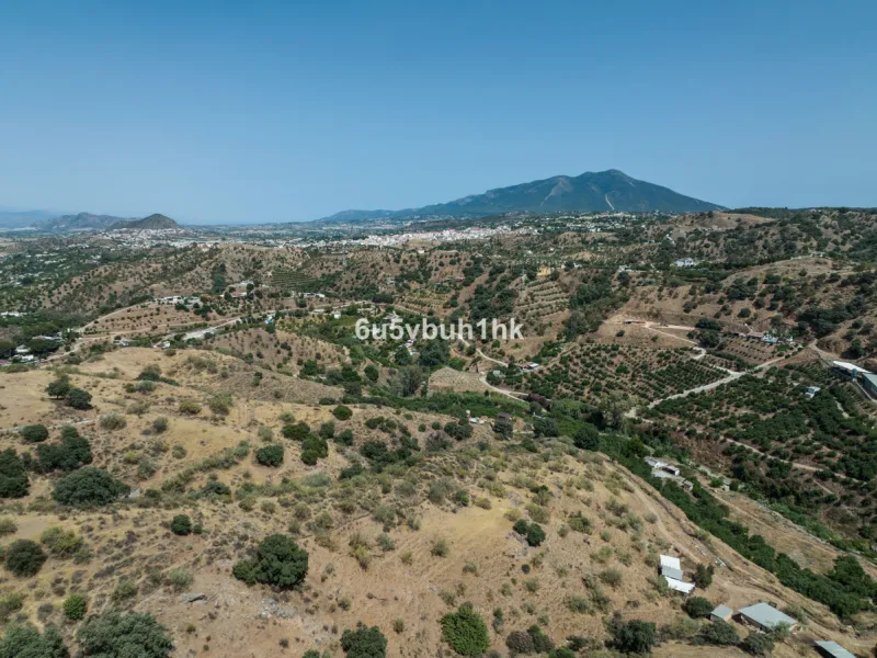 Plot - Land в продаже в Coín, Málaga. Площадь участка 79953 м²