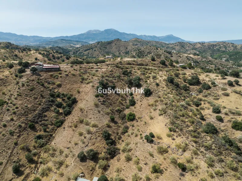 Plot - Land в продаже в Coín, Málaga. Площадь участка 79953 м²