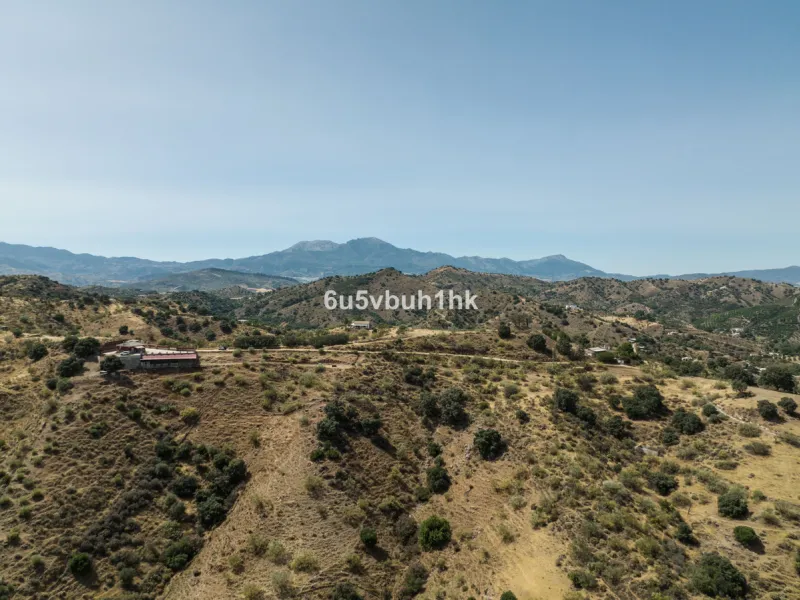 Plot - Land в продаже в Coín, Málaga. Площадь участка 79953 м²