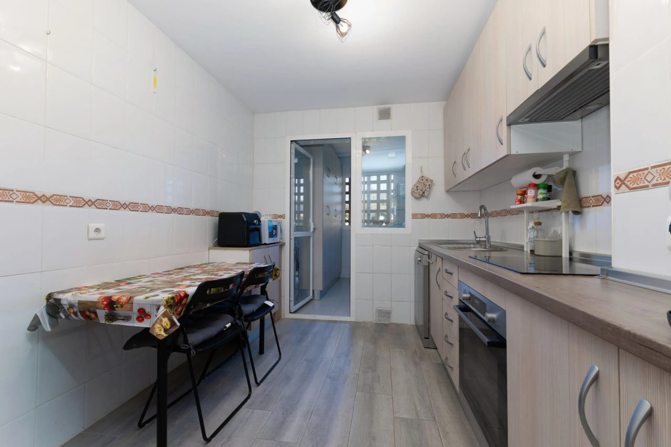 Apartment - Middle Floor Apartment в продаже в Mijas, Málaga. В доме 3 спален и 2 ванных комнат. Площадь дома 138 м²