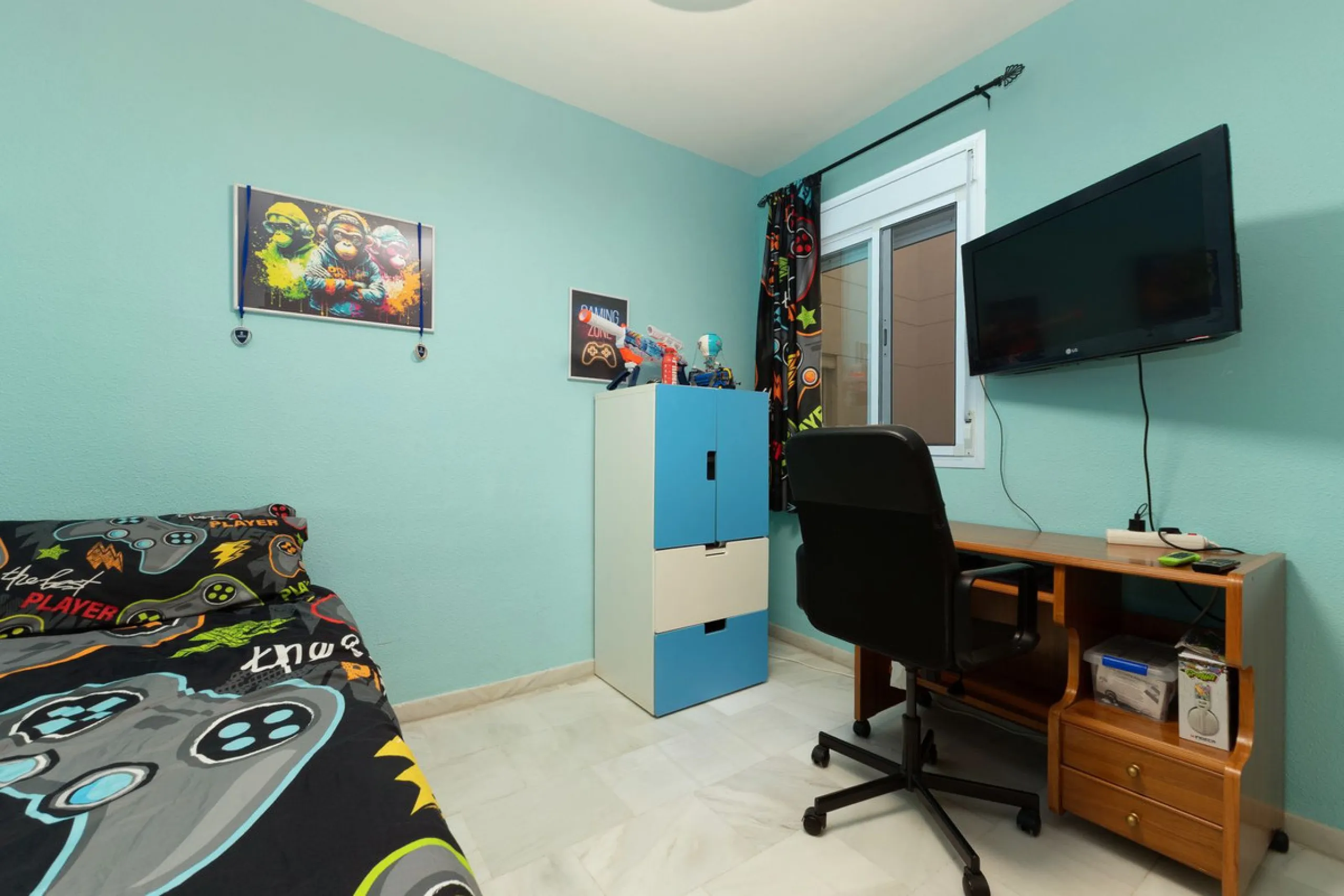 Apartment - Middle Floor Apartment в продаже в Mijas, Málaga. В доме 3 спален и 2 ванных комнат. Площадь дома 138 м²