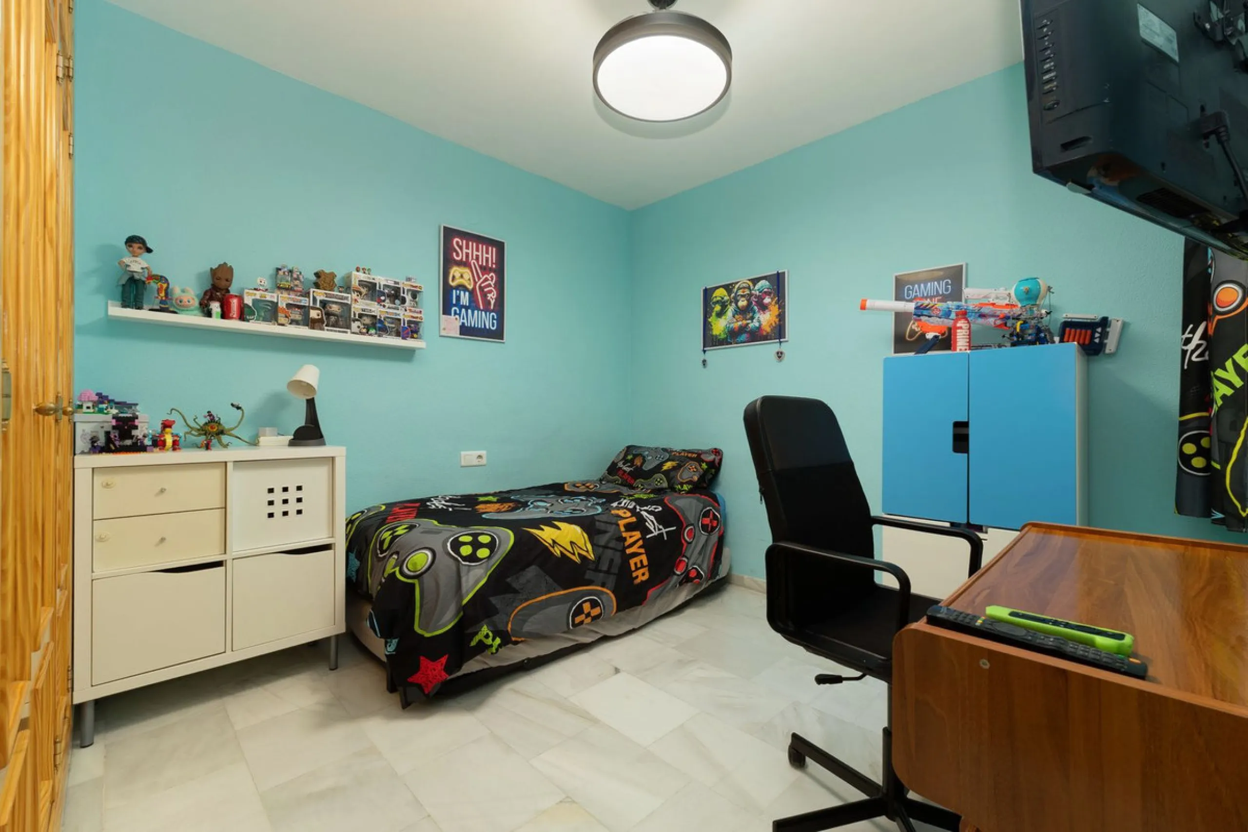 Apartment - Middle Floor Apartment в продаже в Mijas, Málaga. В доме 3 спален и 2 ванных комнат. Площадь дома 138 м²