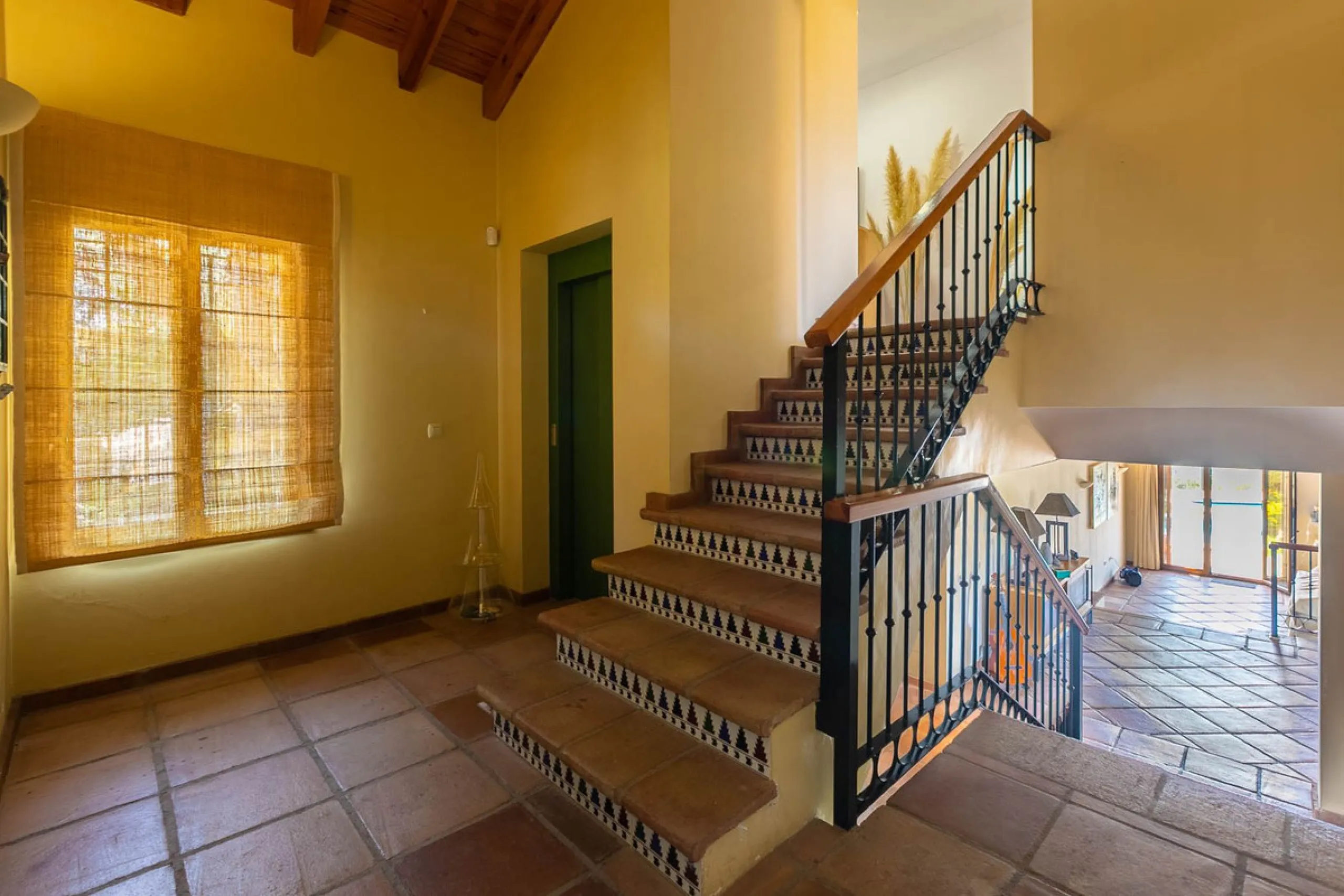 Escape to pure serenity with this exclusive, detached luxury villa—a remarkable 5-bedroom, 5-bathroom retreat complete with a private pool and breathtaking mountain and sea views. Perfectly positioned in the enchanting Montemayor Valley, within the pictur