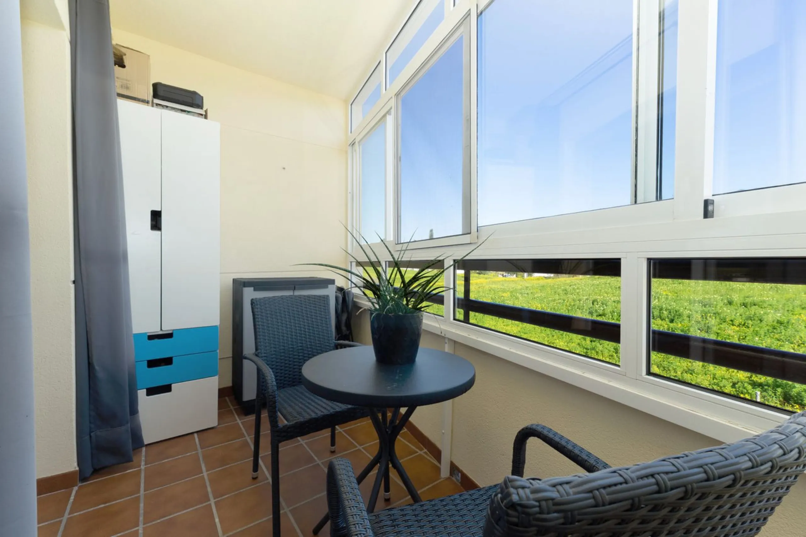 Apartment - Middle Floor Apartment в продаже в Mijas, Málaga. В доме 3 спален и 2 ванных комнат. Площадь дома 138 м²