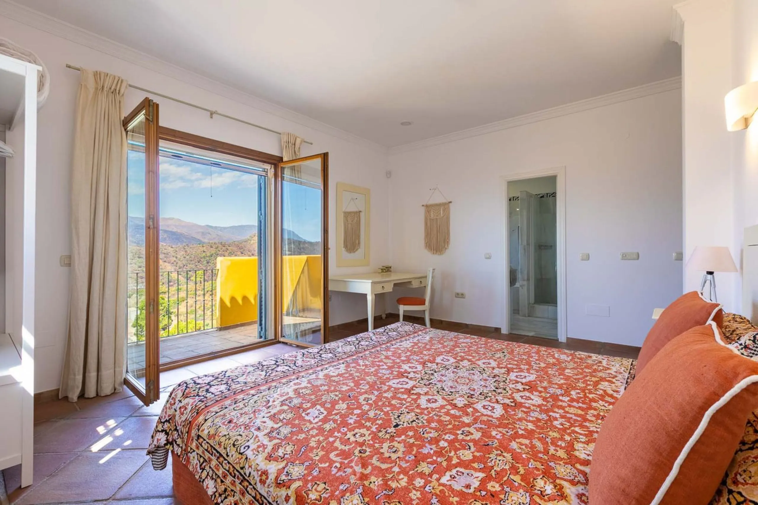 Escape to pure serenity with this exclusive, detached luxury villa—a remarkable 5-bedroom, 5-bathroom retreat complete with a private pool and breathtaking mountain and sea views. Perfectly positioned in the enchanting Montemayor Valley, within the pictur