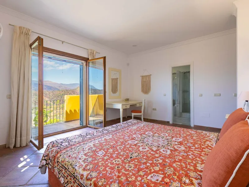 Escape to pure serenity with this exclusive, detached luxury villa—a remarkable 5-bedroom, 5-bathroom retreat complete with a private pool and breathtaking mountain and sea views. Perfectly positioned in the enchanting Montemayor Valley, within the pictur