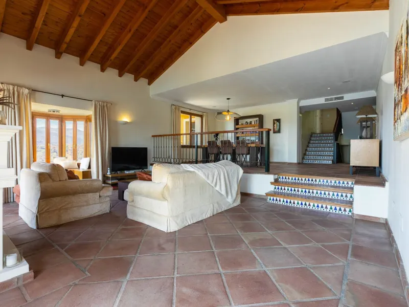 Escape to pure serenity with this exclusive, detached luxury villa—a remarkable 5-bedroom, 5-bathroom retreat complete with a private pool and breathtaking mountain and sea views. Perfectly positioned in the enchanting Montemayor Valley, within the pictur