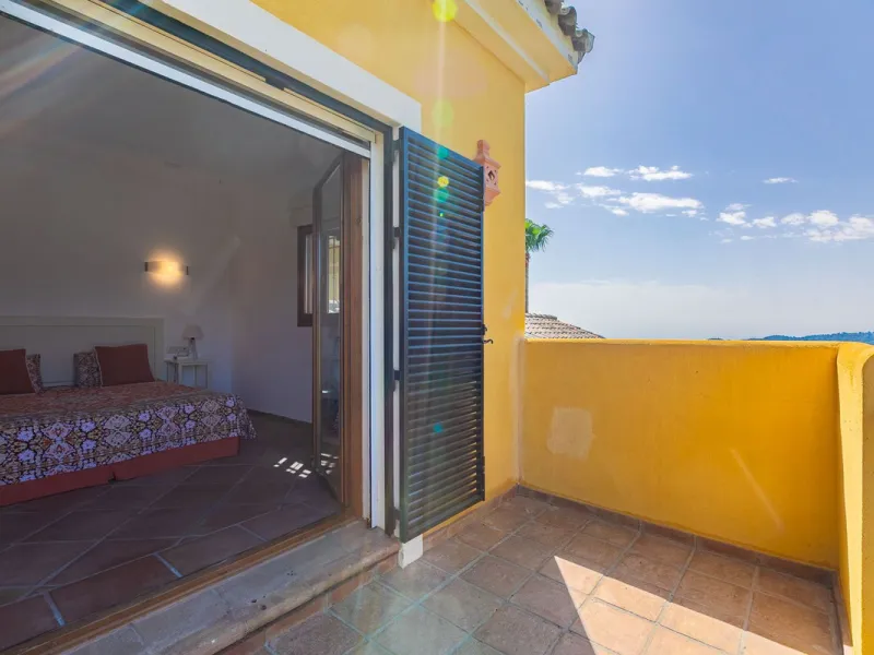 Escape to pure serenity with this exclusive, detached luxury villa—a remarkable 5-bedroom, 5-bathroom retreat complete with a private pool and breathtaking mountain and sea views. Perfectly positioned in the enchanting Montemayor Valley, within the pictur