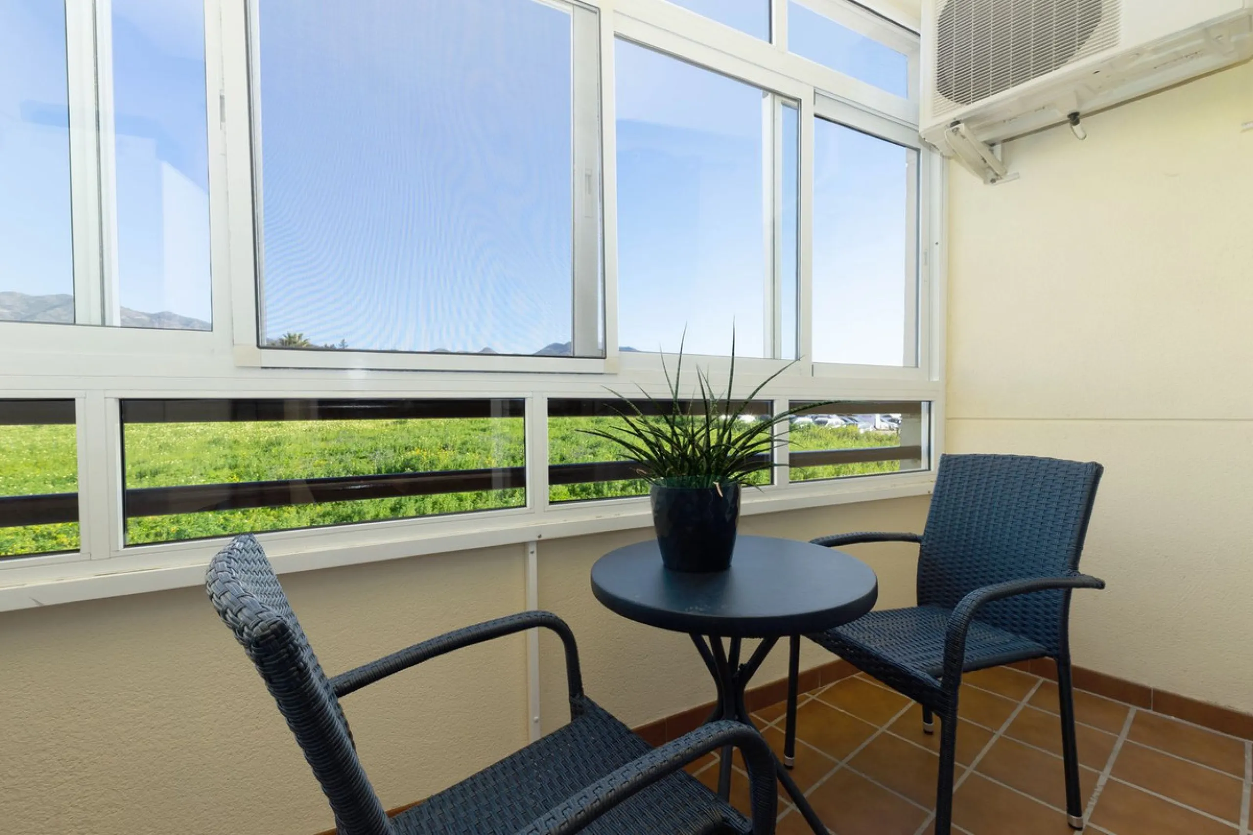 Apartment - Middle Floor Apartment в продаже в Mijas, Málaga. В доме 3 спален и 2 ванных комнат. Площадь дома 138 м²