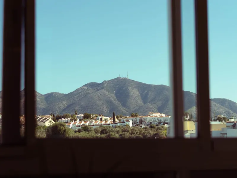 Apartment - Middle Floor Apartment в продаже в Mijas, Málaga. В доме 3 спален и 2 ванных комнат. Площадь дома 138 м²