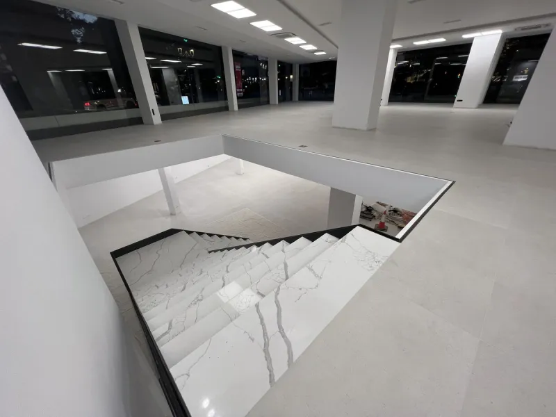ONE OF A KIND COMMERCIAL PROPERTY INVESTOR OPPORTUNITY IN MARBELLA CITY CENTER