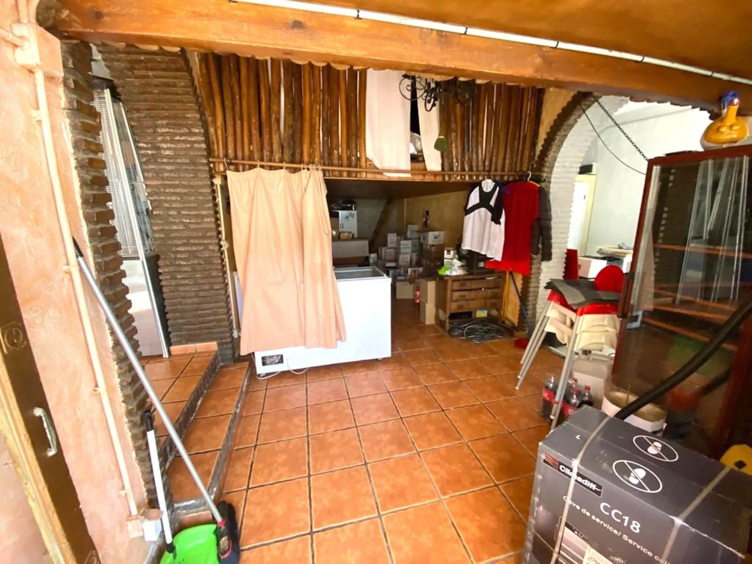 PROPERTY IN FULL DOMAIN.