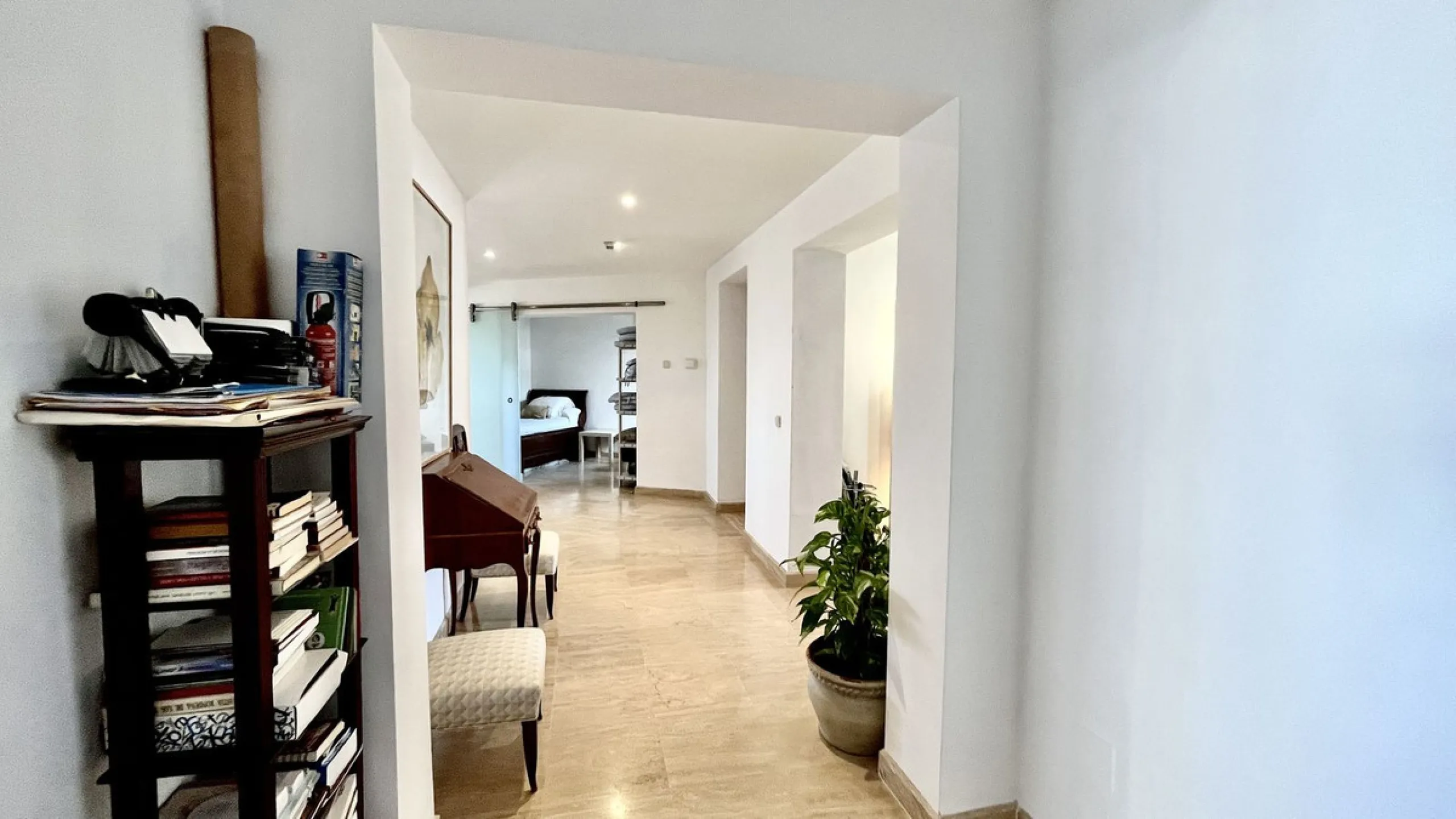 Huge last floor apartment with 360 degrees panoramic sea views