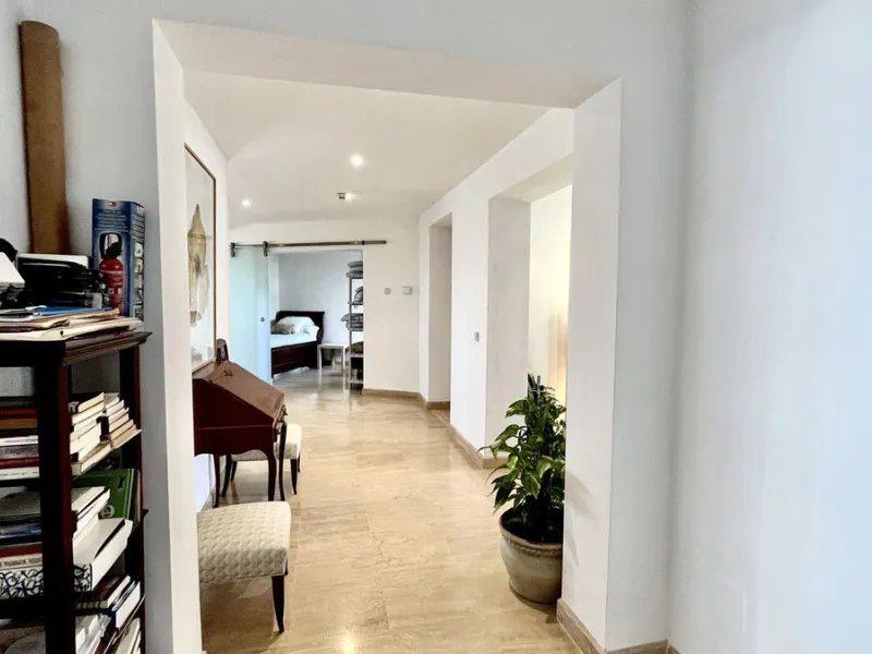 Huge last floor apartment with 360 degrees panoramic sea views