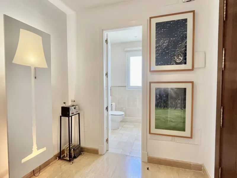Huge last floor apartment with 360 degrees panoramic sea views