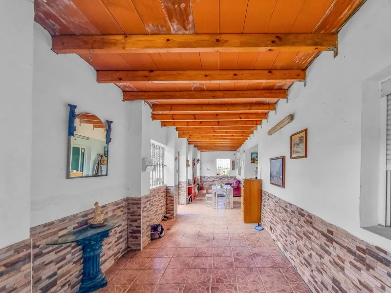 Lovely 3-bed finca with private pool and a very large plot with fruit trees in Casares.