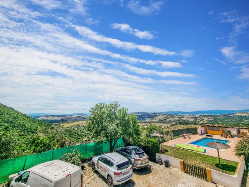 Lovely 3-bed finca with private pool and a very large plot with fruit trees in Casares.