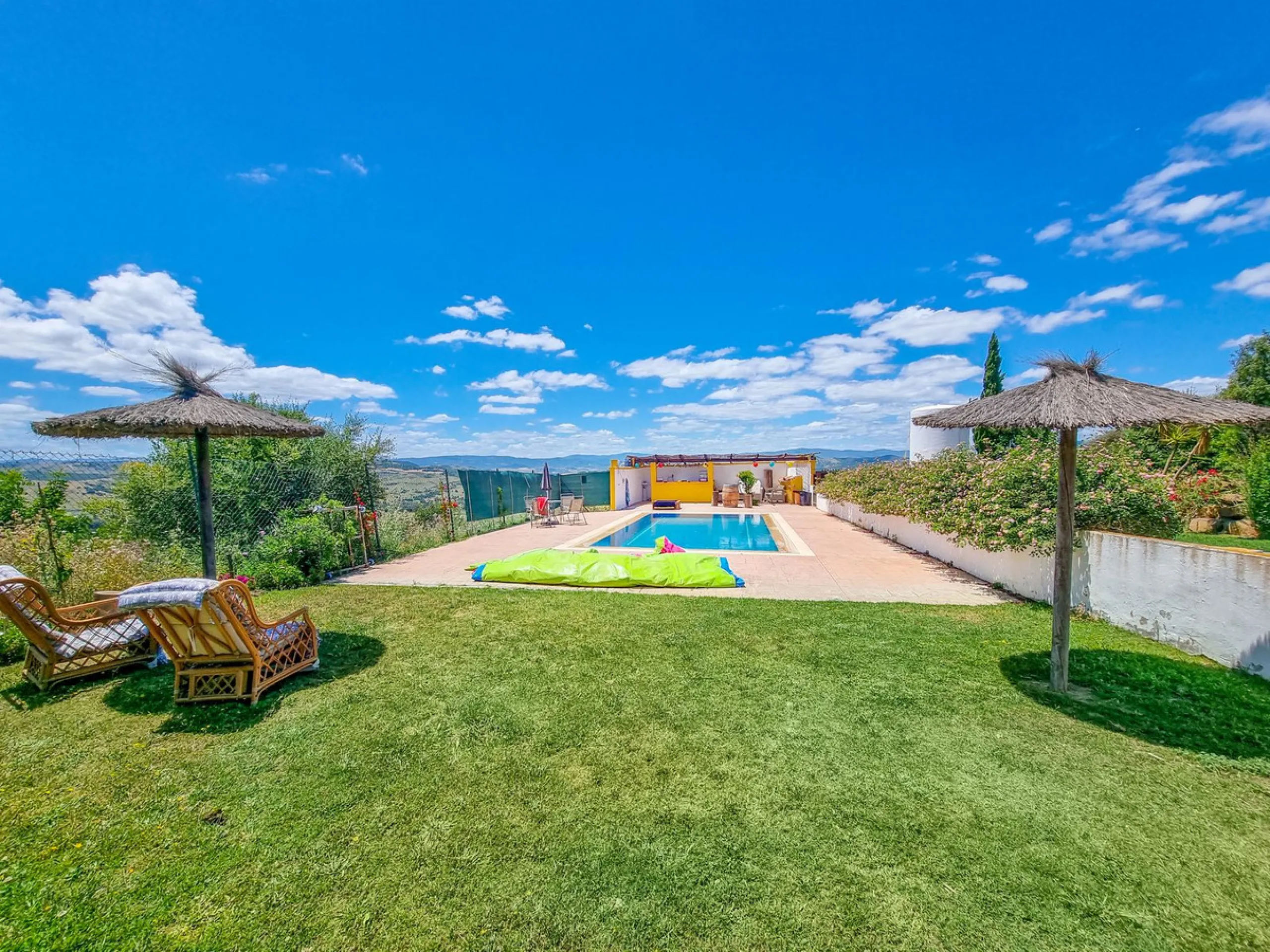 Lovely 3-bed finca with private pool and a very large plot with fruit trees in Casares.