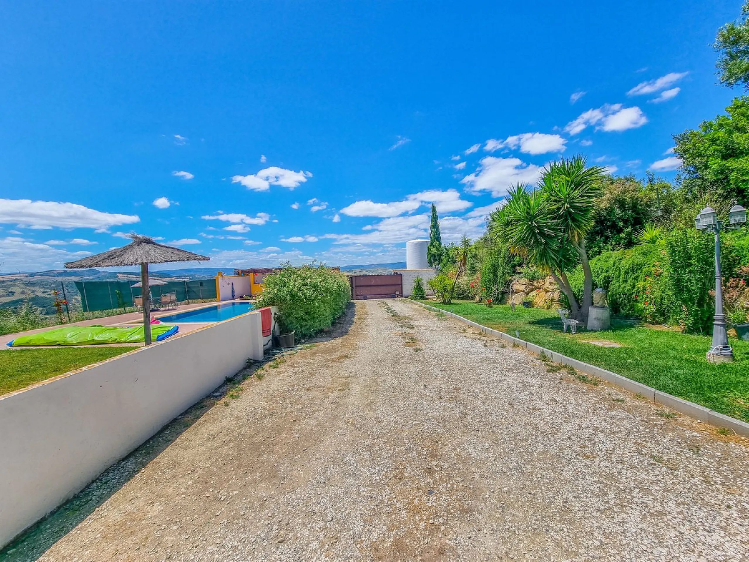 Lovely 3-bed finca with private pool and a very large plot with fruit trees in Casares.