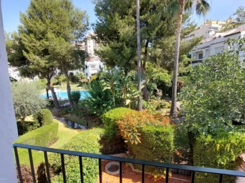 Semi-Detached House, Marbella, Costa del Sol. walking to old town