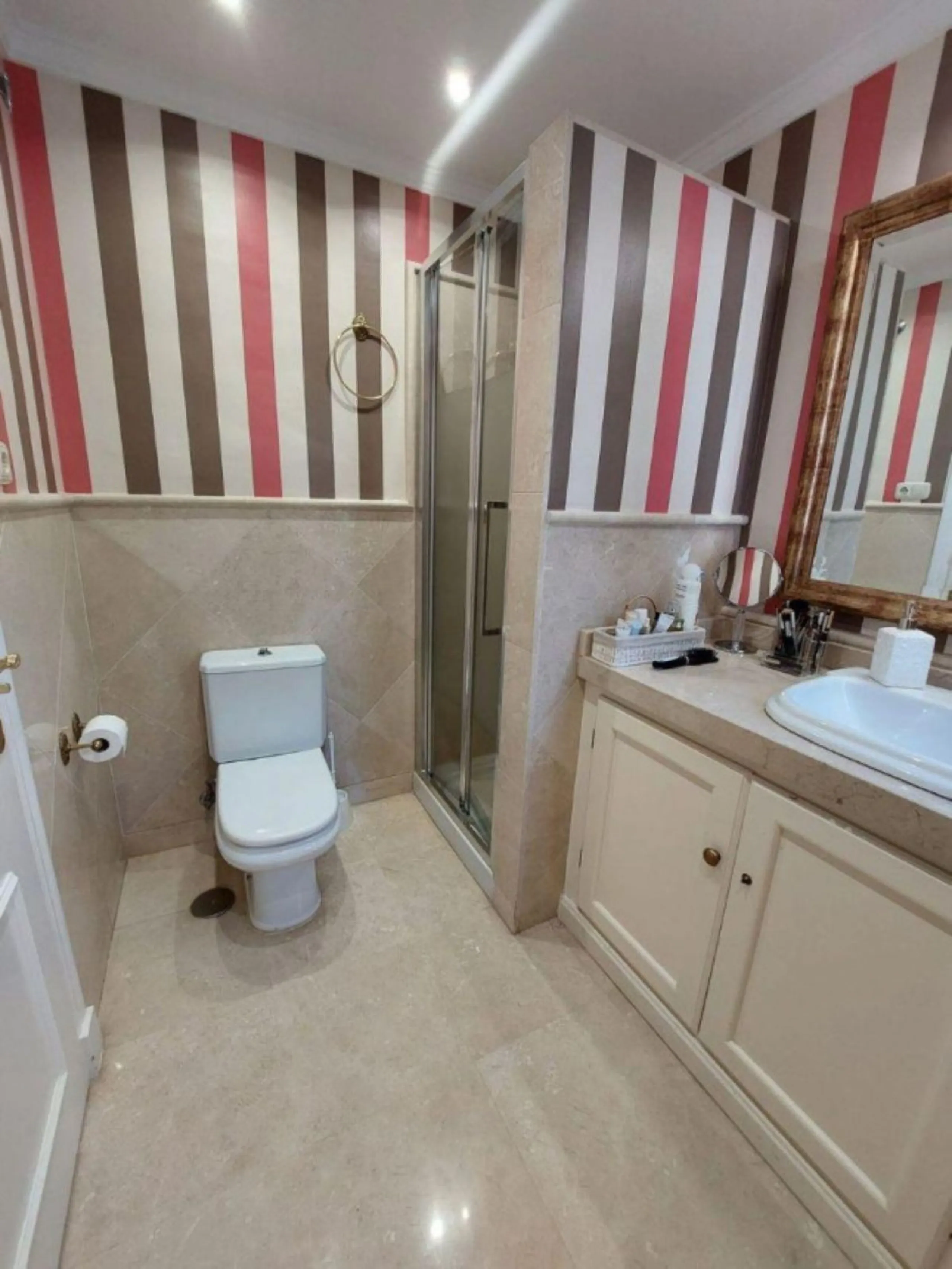 Semi-Detached House, Marbella, Costa del Sol. walking to old town