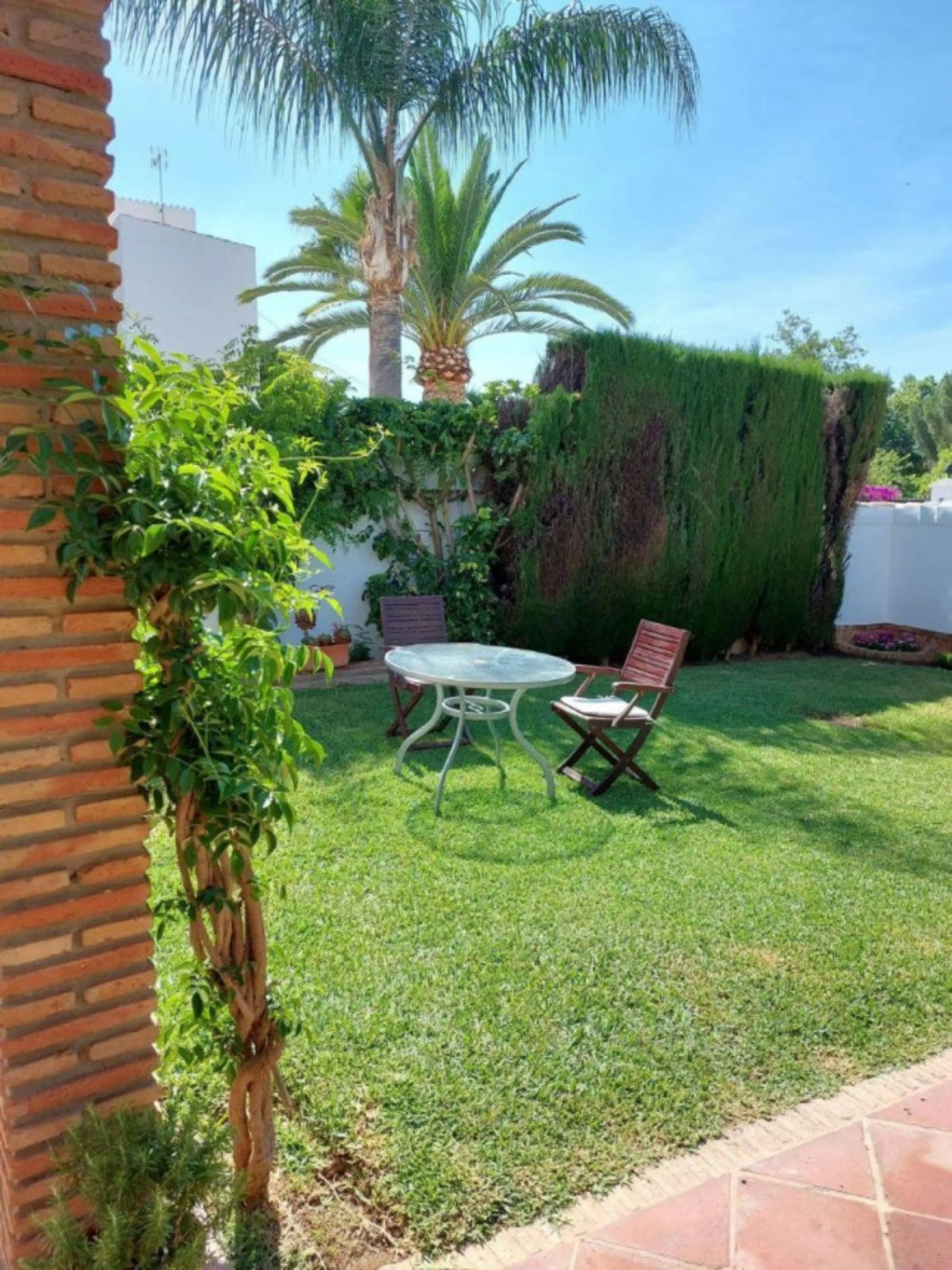 Semi-Detached House, Marbella, Costa del Sol. walking to old town