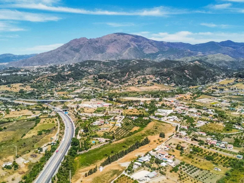 Plot of agricultural land in Estepona.