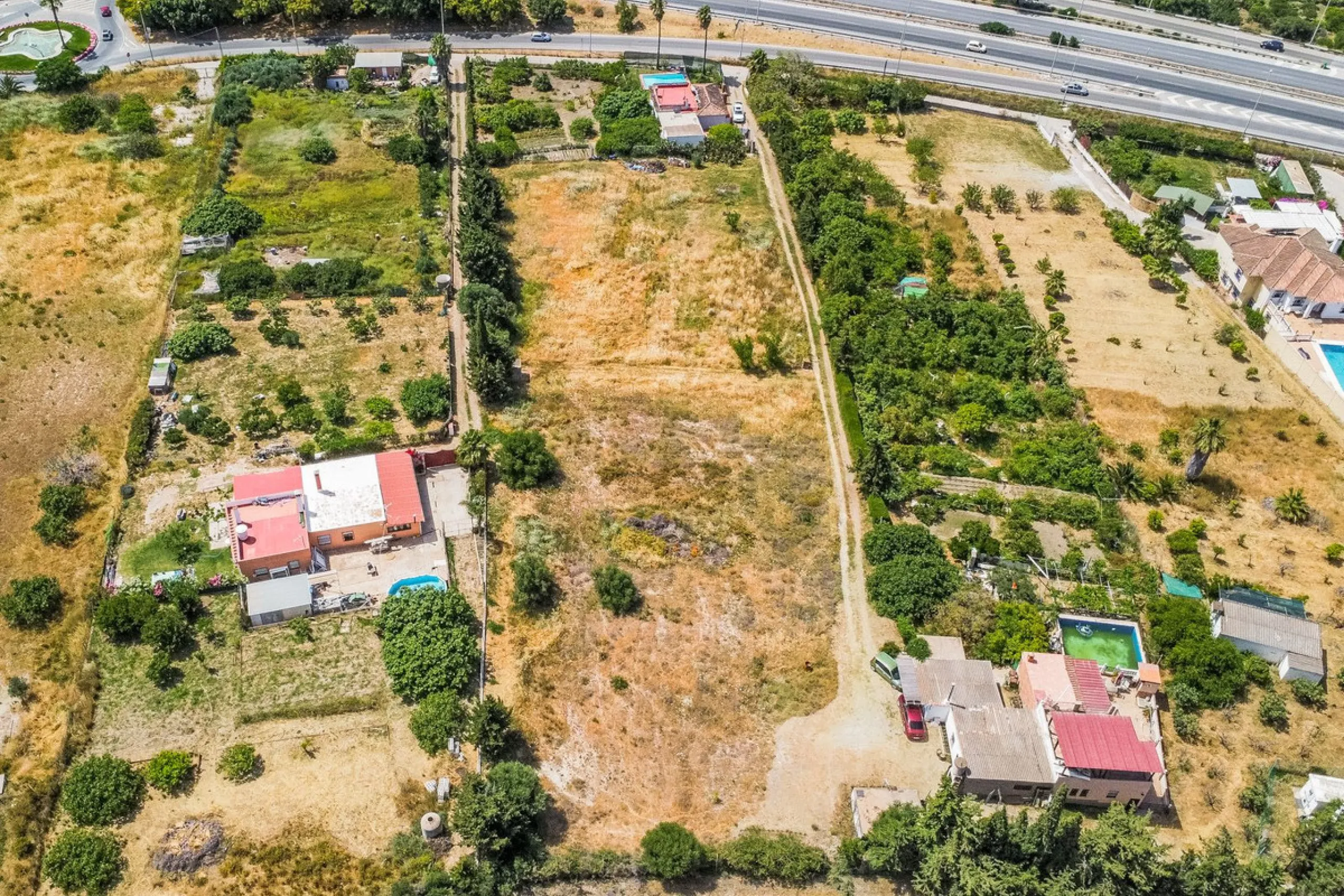Plot of agricultural land in Estepona.