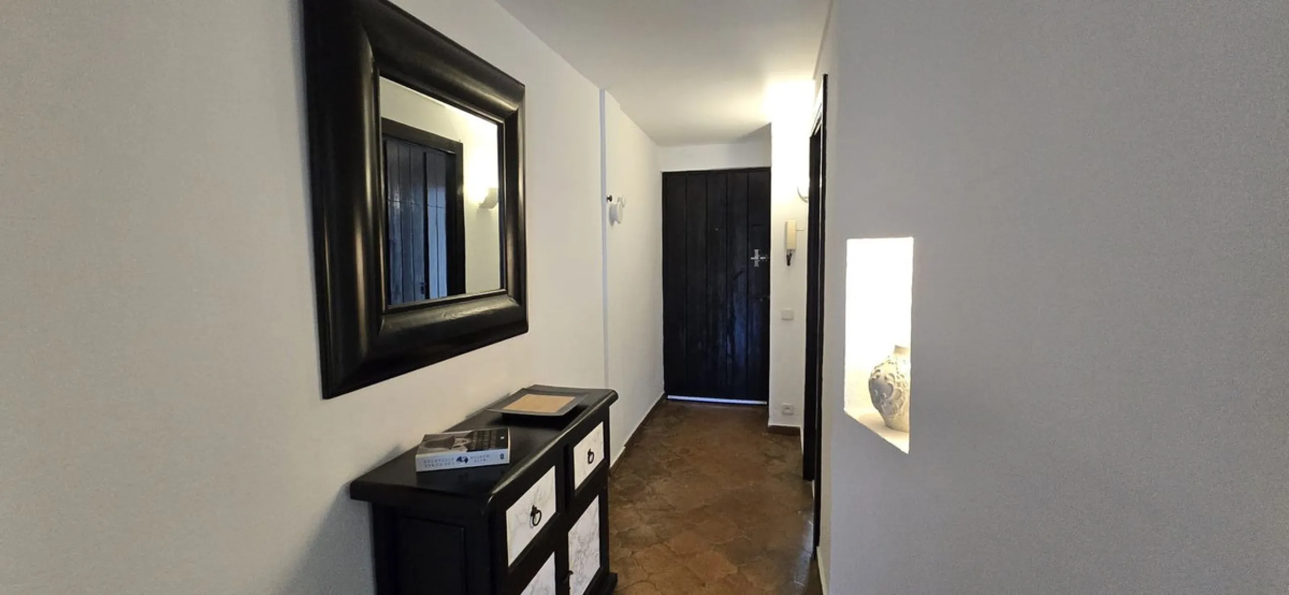 Beachfront & Marina-Front Apartment in Puerto Banús, Marbella