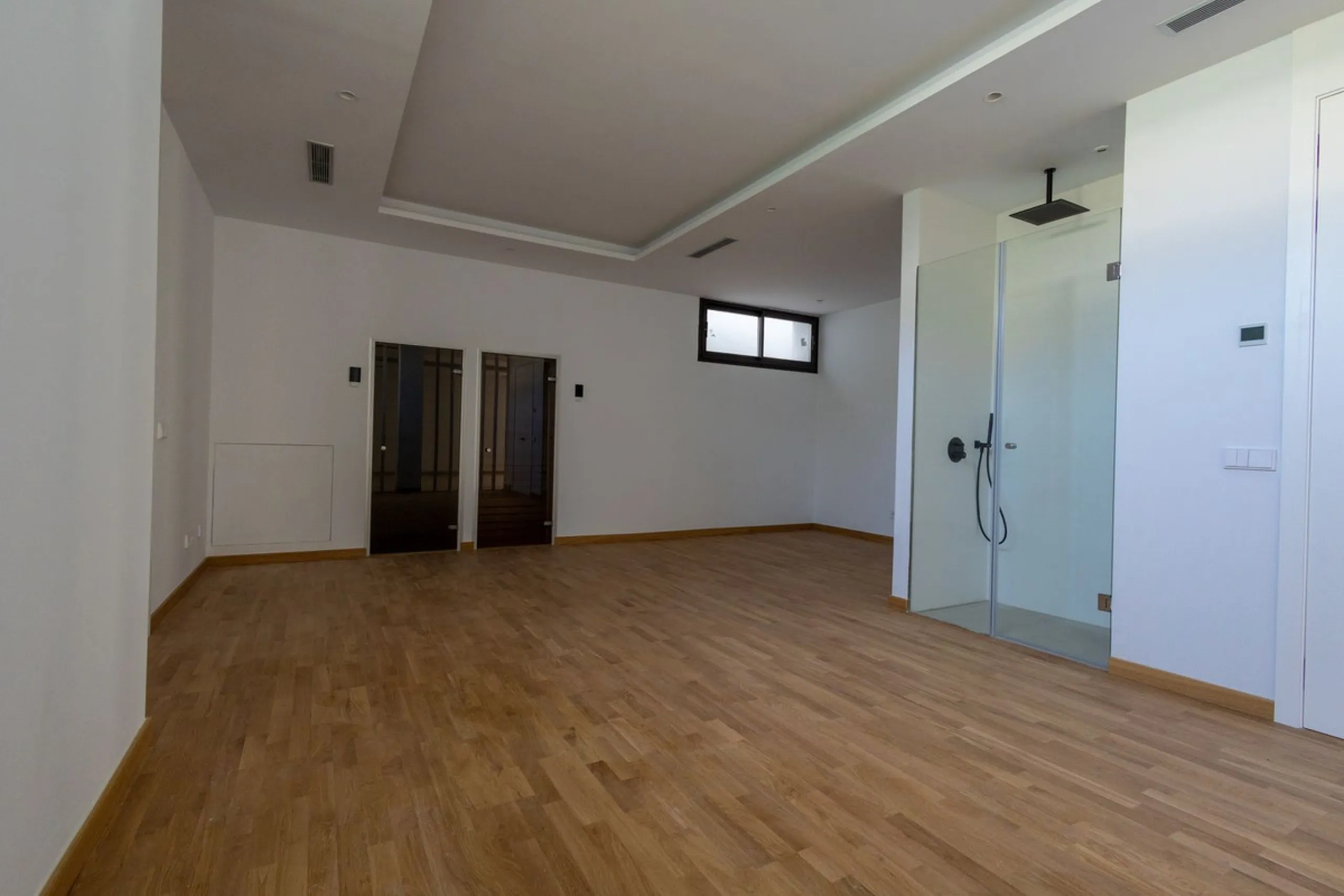 La Fuente is an amazing development of modern villas which is offered as the only option for those that wish to live in the heart of the city, but with the peace and security of a luxury complex. Only 15 Mediterranean villas at the heart of the Golden Mil