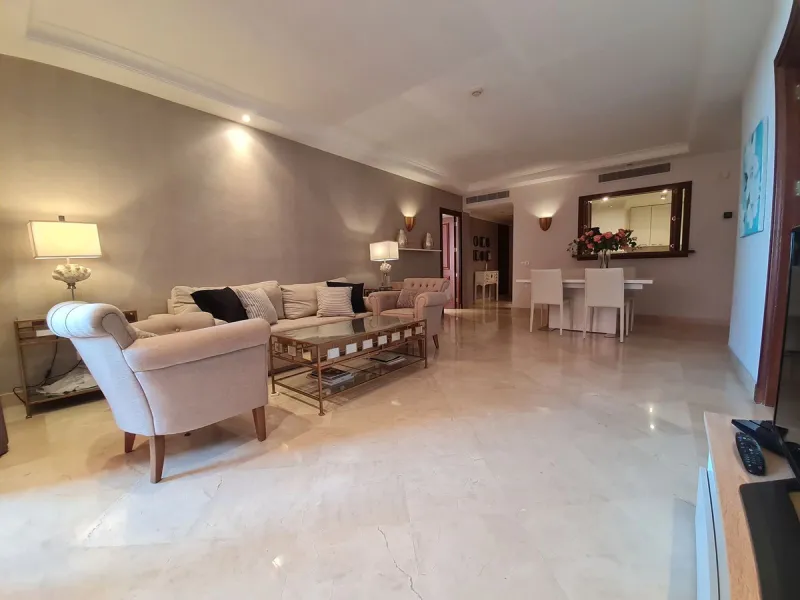 Exceptional Upper floor apartment located in the private wing of suites in the prestigious Hotel Kempinski with stunning views to Africa and Gibraltar.