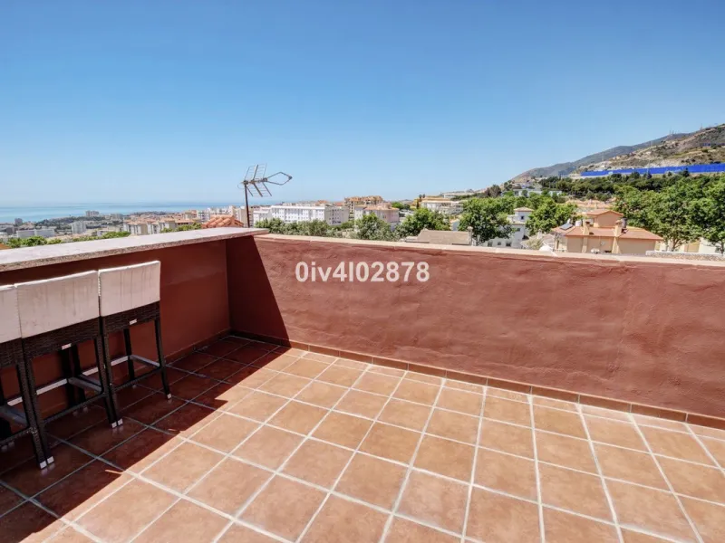 House - Townhouse в продаже в Benalmadena, Málaga. В доме 4 спален и 3 ванных комнат. Площадь дома 290 м²