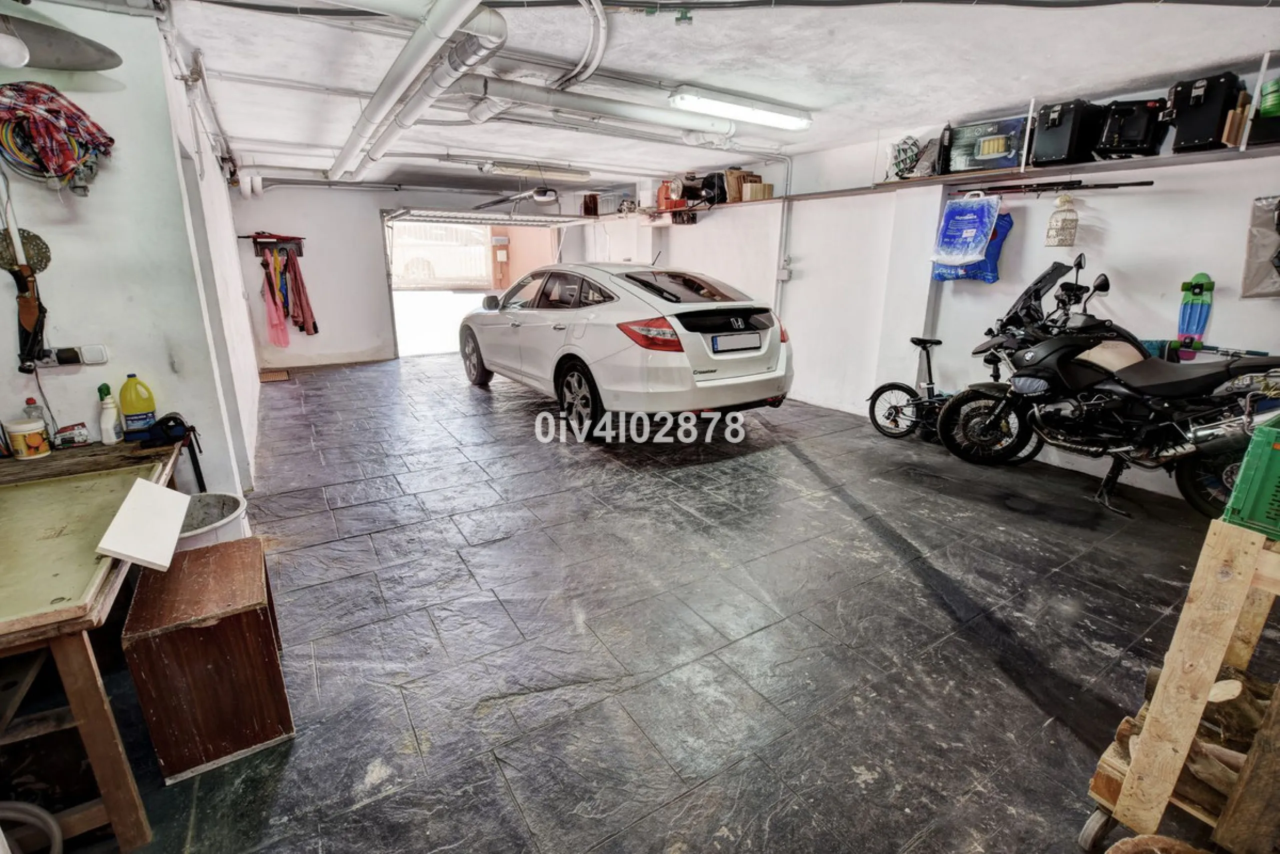 House - Townhouse в продаже в Benalmadena, Málaga. В доме 4 спален и 3 ванных комнат. Площадь дома 290 м²