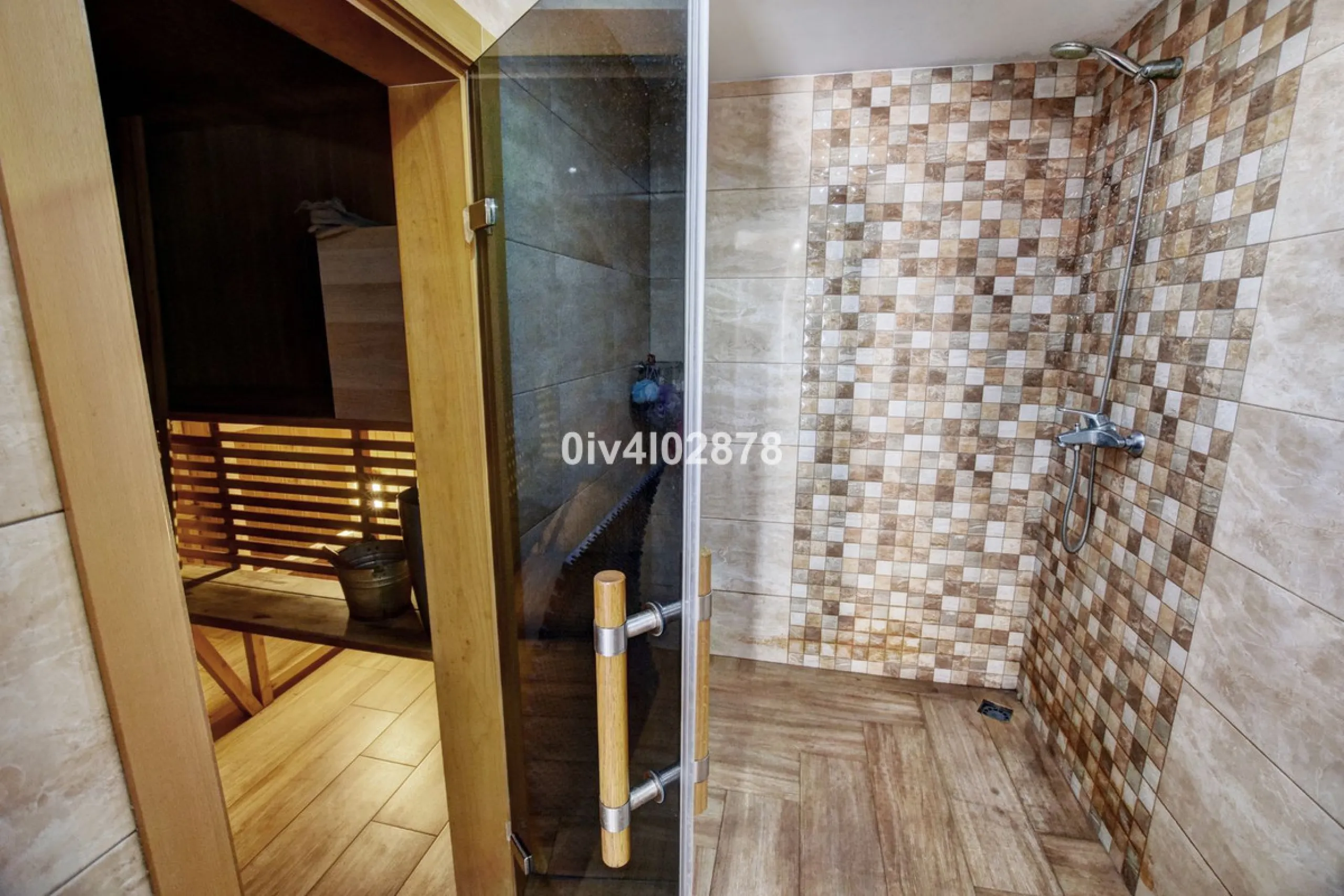 House - Townhouse в продаже в Benalmadena, Málaga. В доме 4 спален и 3 ванных комнат. Площадь дома 290 м²
