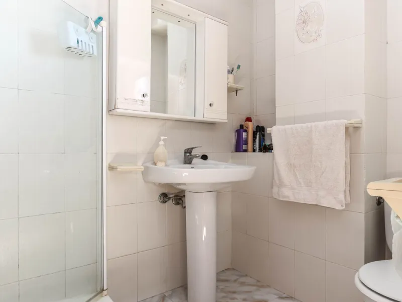 House - Townhouse в продаже в Casarabonela, Málaga. В доме 4 спален и 2 ванных комнат. Площадь дома 800 м². Площадь участка 3000 м²