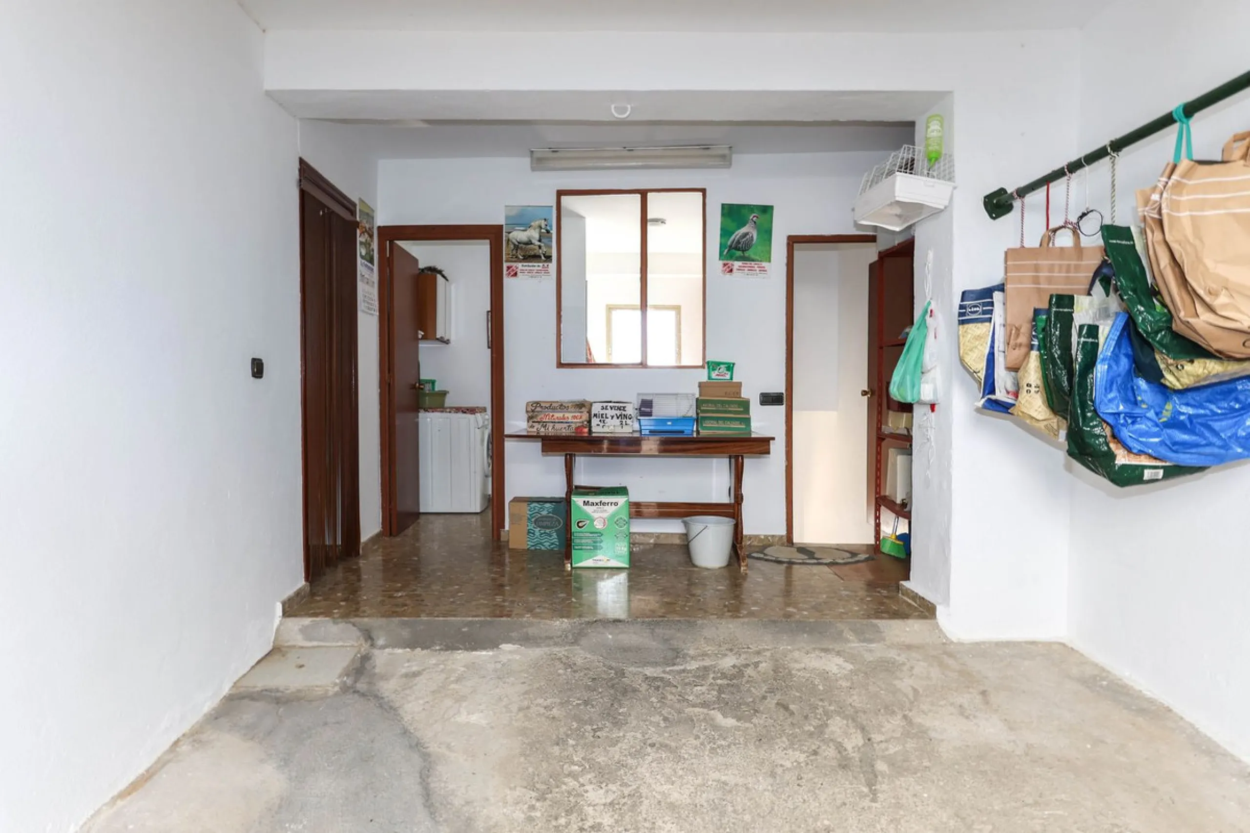 House - Townhouse в продаже в Casarabonela, Málaga. В доме 4 спален и 2 ванных комнат. Площадь дома 800 м². Площадь участка 3000 м²