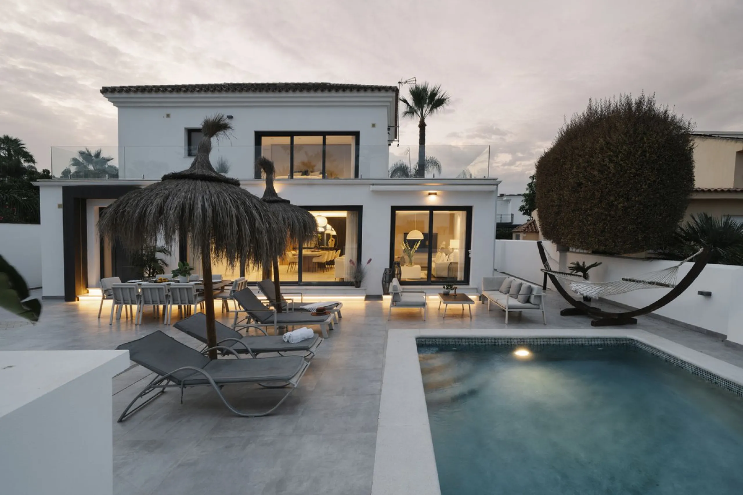 Luxury Investment Villa in Nueva Andalucía – Prime Location & High Rental Yield