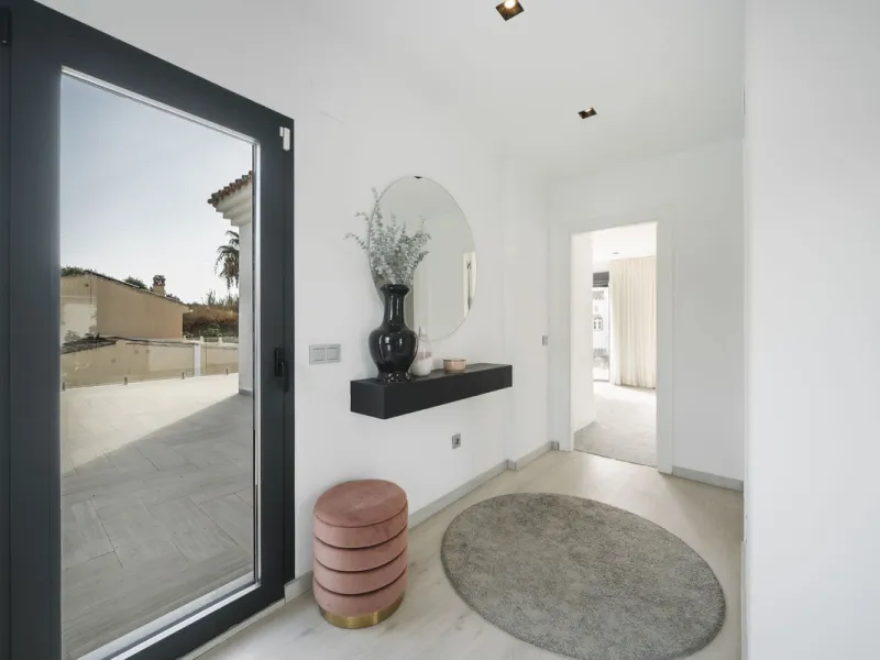 Luxury Investment Villa in Nueva Andalucía – Prime Location & High Rental Yield