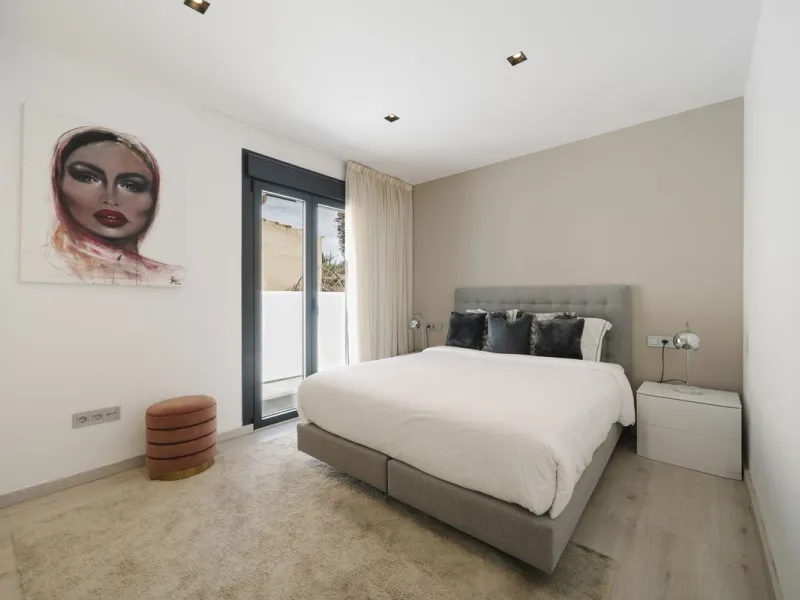 Luxury Investment Villa in Nueva Andalucía – Prime Location & High Rental Yield