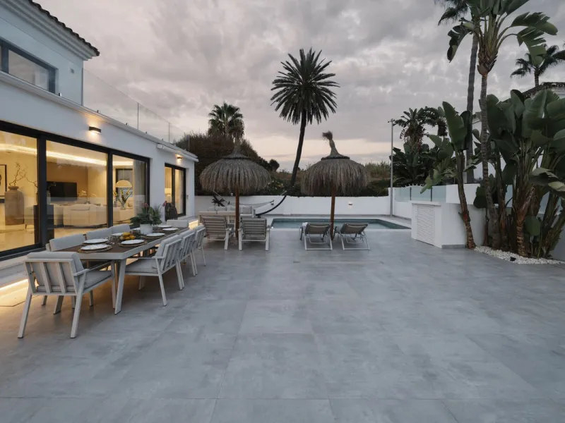 Luxury Investment Villa in Nueva Andalucía – Prime Location & High Rental Yield