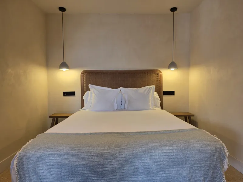 Apartment - Middle Floor Apartment в продаже в Marbella, Málaga. В доме 1 спален и 1 ванных комнат. Площадь дома 42 м²