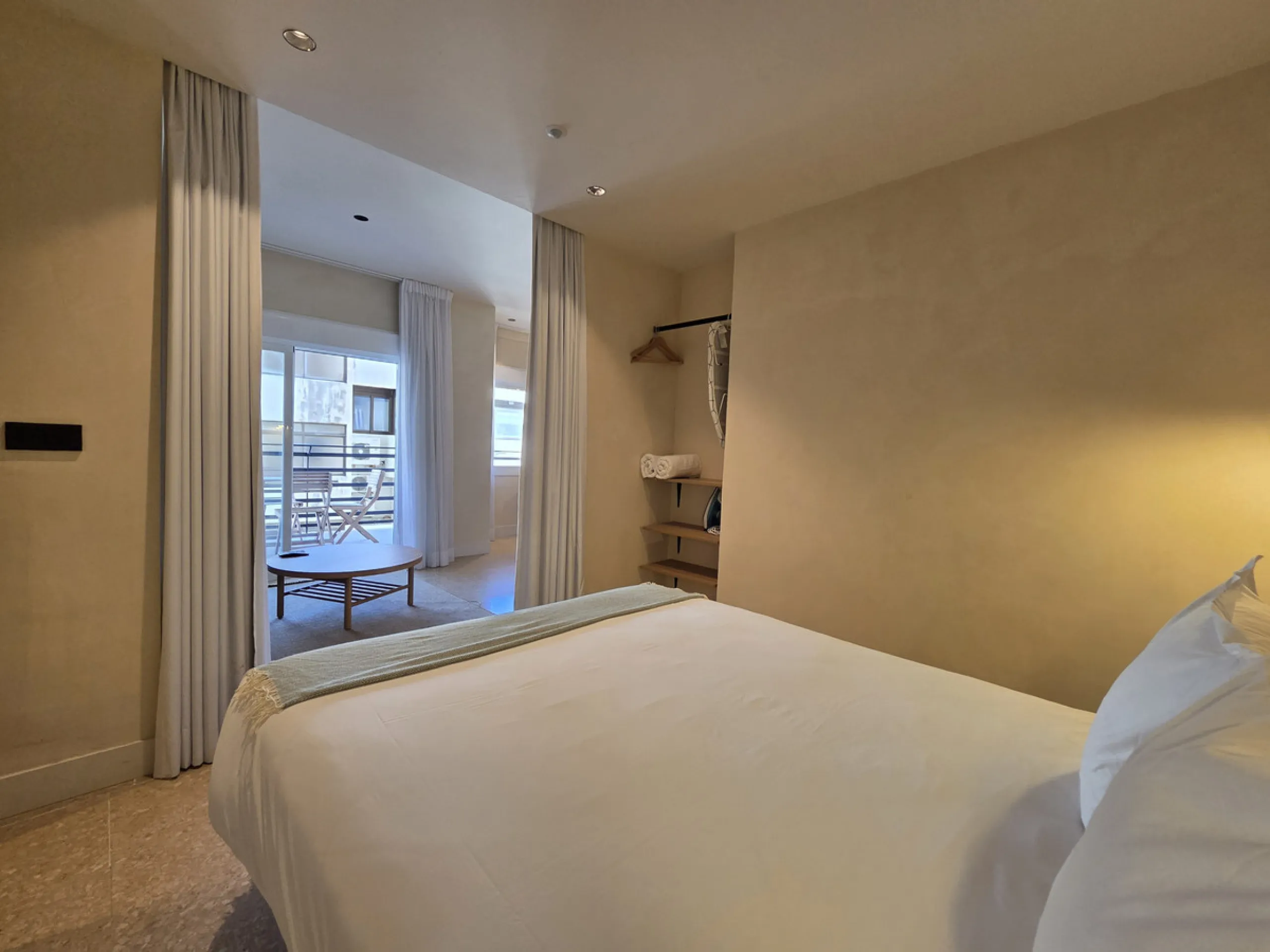 Apartment - Middle Floor Apartment в продаже в Marbella, Málaga. В доме 1 спален и 1 ванных комнат. Площадь дома 42 м²