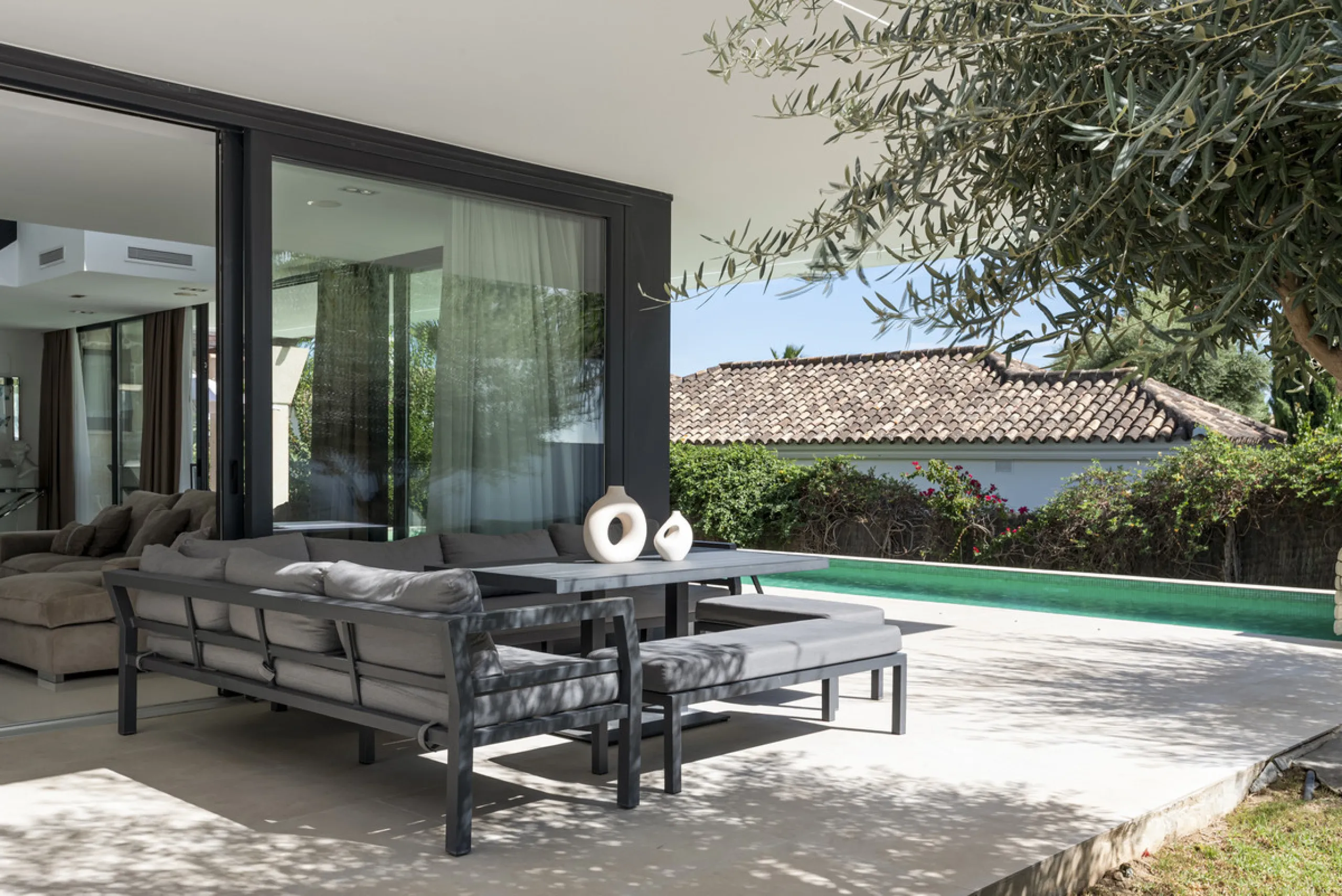 Nestled in the prestigious enclave of La Cerquilla, Villa La Cerquilla is a sanctuary of contemporary luxury surrounded by the beauty of Marbella's Golf Valley. Behind its private gates, the residence opens onto five generous double bedrooms, including a 