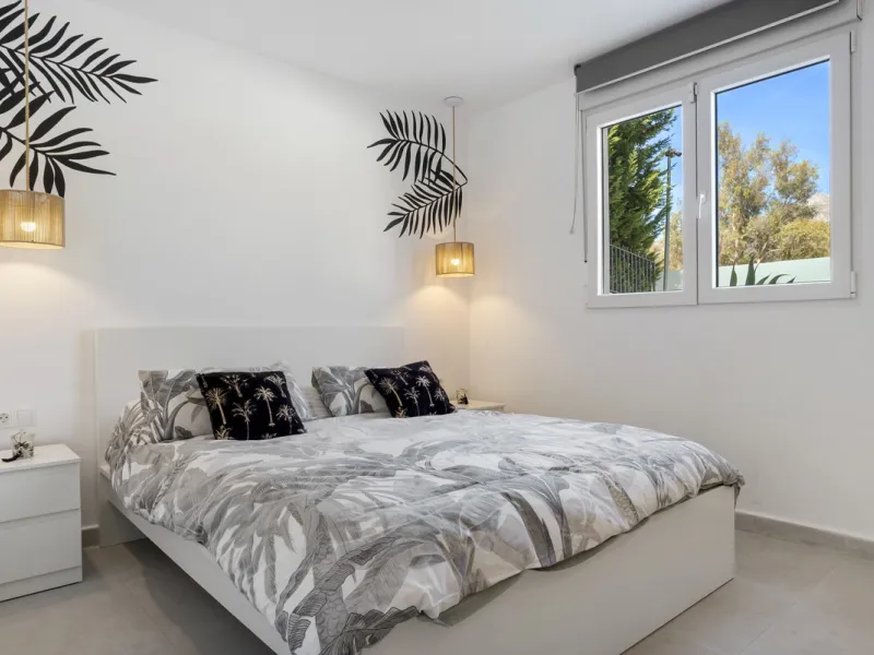 Nestled in the prestigious enclave of La Cerquilla, Villa La Cerquilla is a sanctuary of contemporary luxury surrounded by the beauty of Marbella's Golf Valley. Behind its private gates, the residence opens onto five generous double bedrooms, including a 