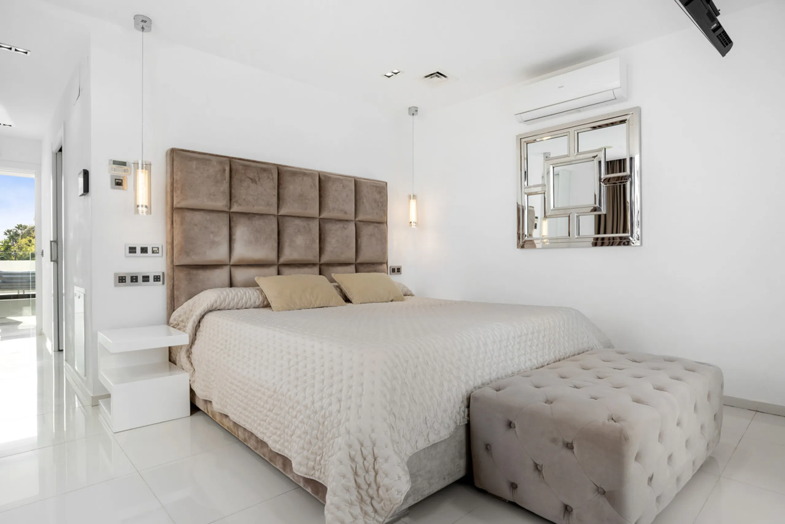Nestled in the prestigious enclave of La Cerquilla, Villa La Cerquilla is a sanctuary of contemporary luxury surrounded by the beauty of Marbella's Golf Valley. Behind its private gates, the residence opens onto five generous double bedrooms, including a 