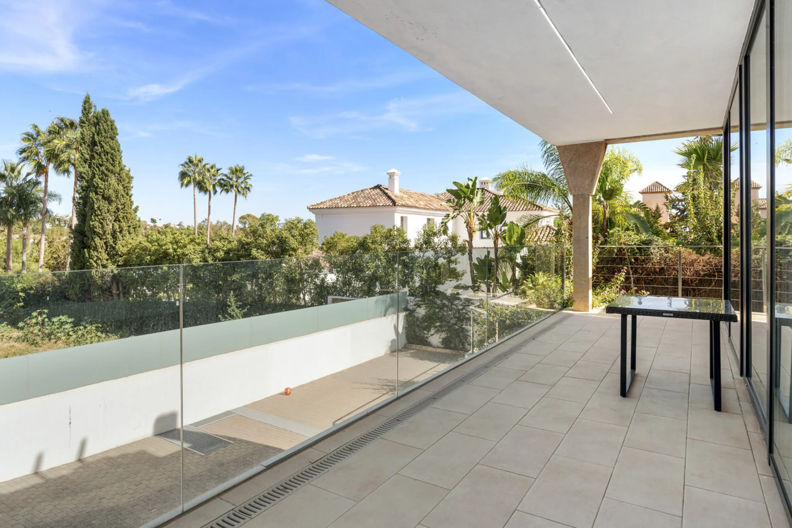 Nestled in the prestigious enclave of La Cerquilla, Villa La Cerquilla is a sanctuary of contemporary luxury surrounded by the beauty of Marbella's Golf Valley. Behind its private gates, the residence opens onto five generous double bedrooms, including a 