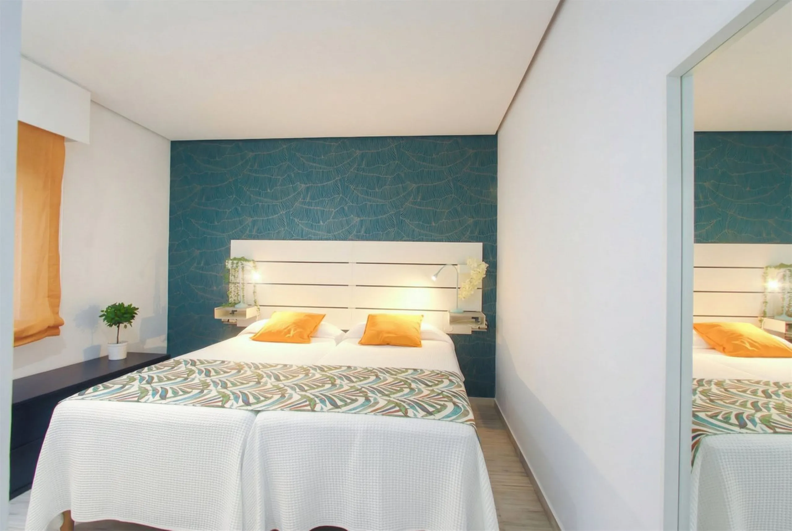 Apartment - Ground Floor Apartment в продаже в Marbella, Málaga. В доме 3 спален и 2 ванных комнат. Площадь дома 116 м²