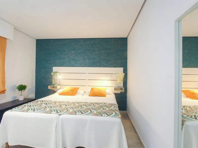 Apartment - Ground Floor Apartment в продаже в Marbella, Málaga. В доме 3 спален и 2 ванных комнат. Площадь дома 116 м²