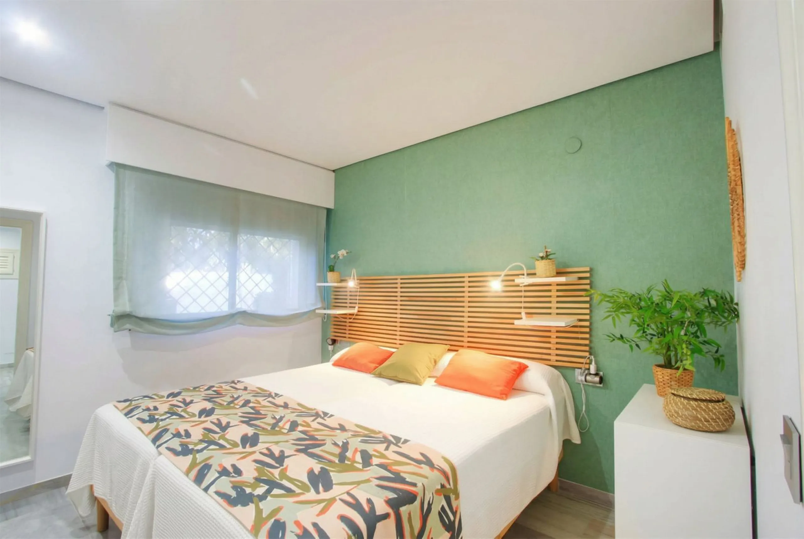 Apartment - Ground Floor Apartment в продаже в Marbella, Málaga. В доме 3 спален и 2 ванных комнат. Площадь дома 116 м²