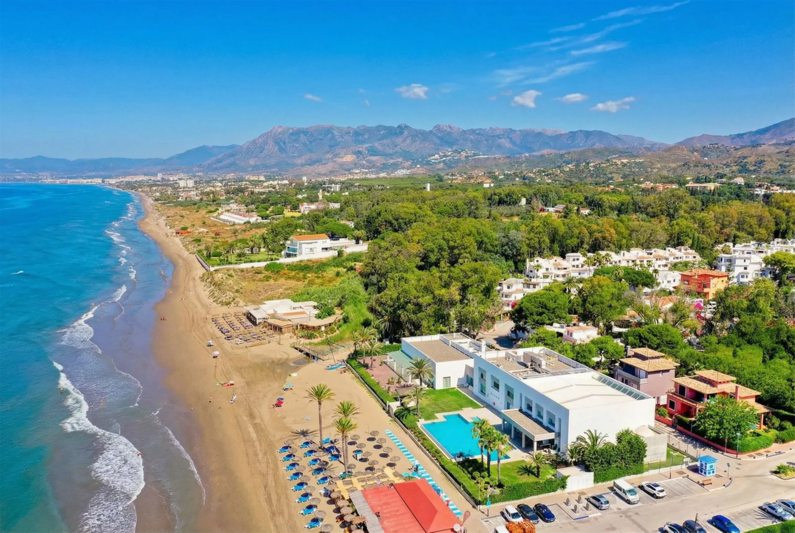 Apartment - Ground Floor Apartment в продаже в Marbella, Málaga. В доме 3 спален и 2 ванных комнат. Площадь дома 116 м²